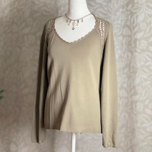 Jones New York Vintage Beige Crochet Detail Boho Minimalist Knit Top‎ Size M